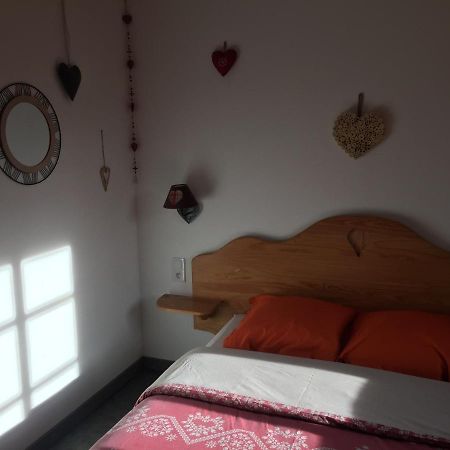 Domaine Du Bugnon Villa Lac-des-Rouges-Truites Kültér fotó